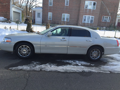 A&H Taxi and Limo Service