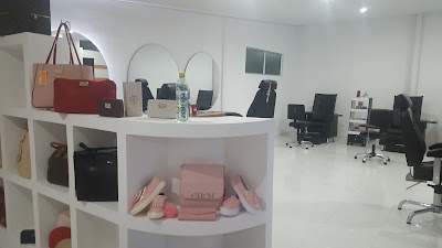 Photos of LEMPO SALOON
