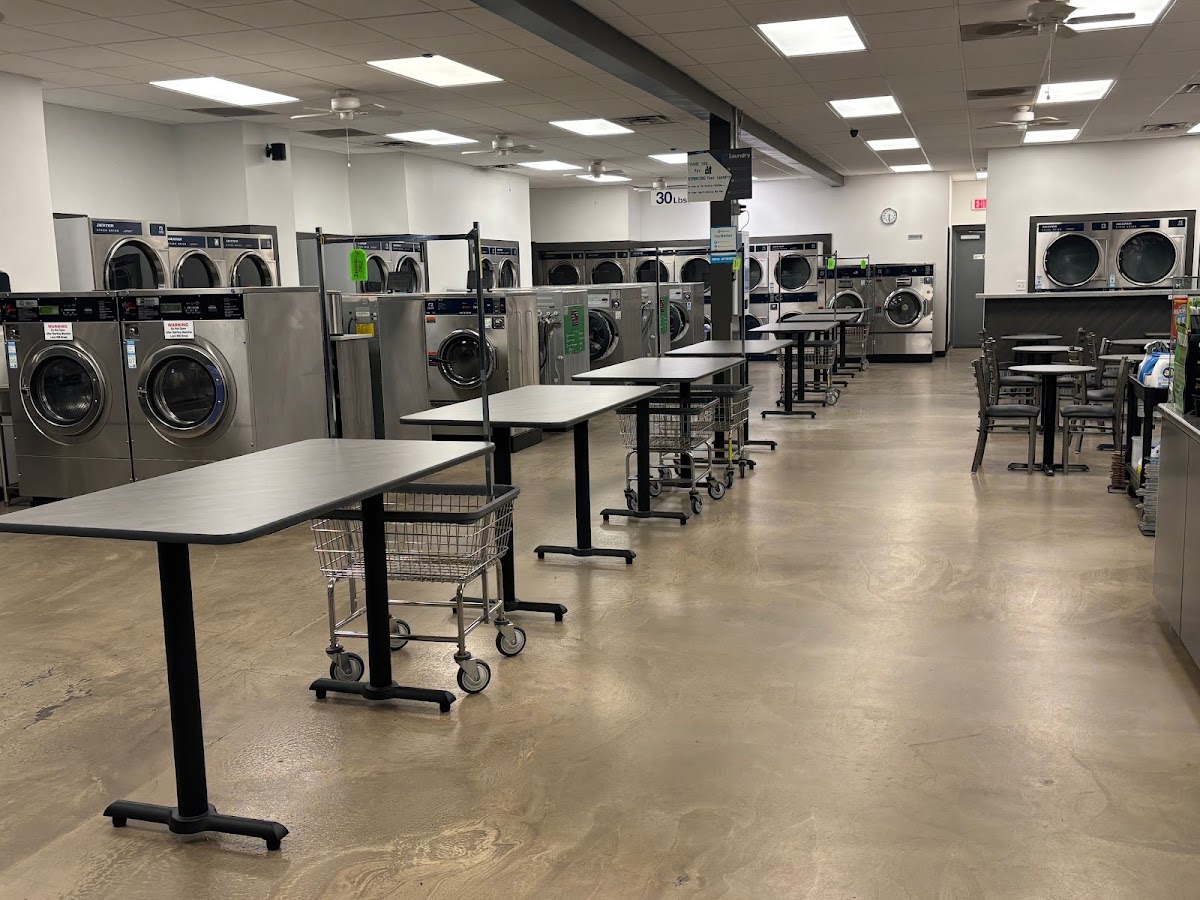 The Laundry Craft facility with washing machines in Kansas City