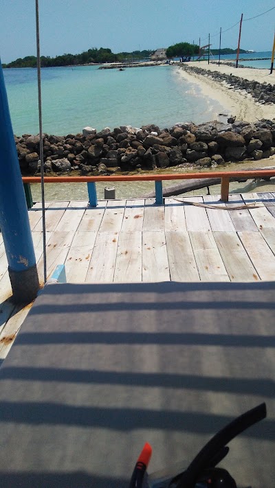 Photos of Punta Chinchiman