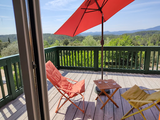 Photo de Magnifique gîte en pierres 6 personnes avec piscine privée à Lablachère (07230)