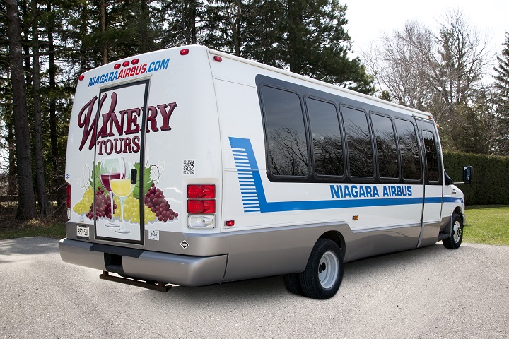 Niagara Airbus by null