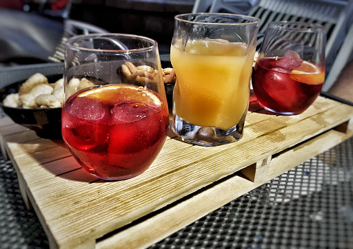 Bar Good Time - Visual