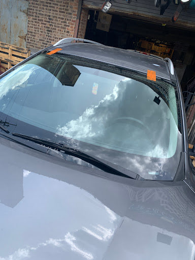 Atlas Auto Glass - Thumbnail