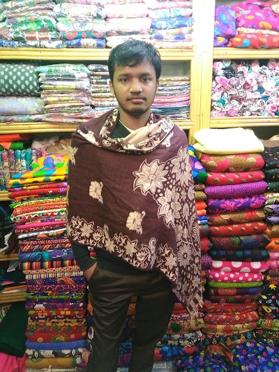 Photos of ফাহমিদা বস্ত্র বিতান