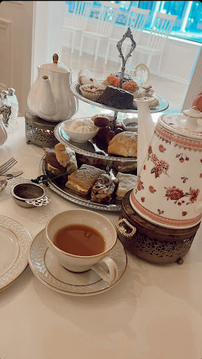 Wee Fancy Tea - Visual