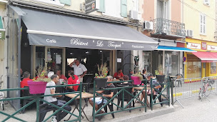 Photo n°7 de Bistrot Le TROQUET à Saint-Vallier (Salon de thé)