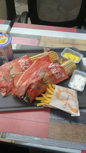 Photo 2 - Snack House