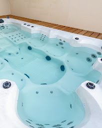 Photo n°29 de MCR Spas à Vestric-et-Candiac (Magasin de spa)