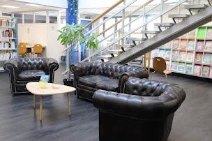 Photo n°5 de Médiathèque de Chaville à Chaville (Salle de jeux vidéo)