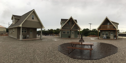 Maple Ridge Cabins