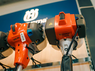 Photo n°4 de Cloue Equipement à Saint-Maur (Magasin de matériel de motoculture)