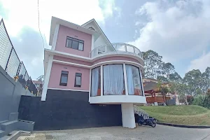 Villa VIB image