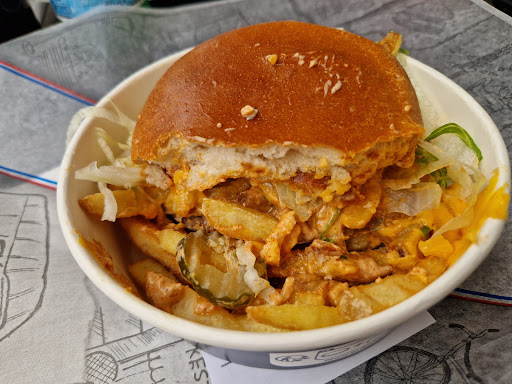 Photo 7 - BREAKING FOOD - Burgers, Poutines, Fish & Chips