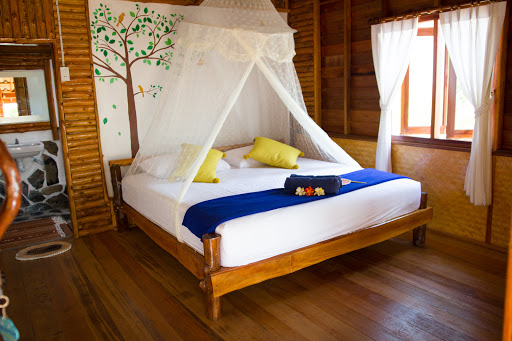 Angthong Beach Resort