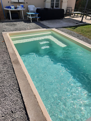 Photo de VALOIS PISCINES & SPAS à Eppeville (80400)