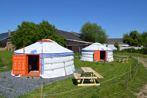 Photo de Les Colombines - Chambres d'hôtes, hôtel, yourtes, salle de réception à Hombleux (80400)