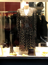 Photo n°54 de Ikonik Second Life à Paris (Magasin de produits d'occasion)