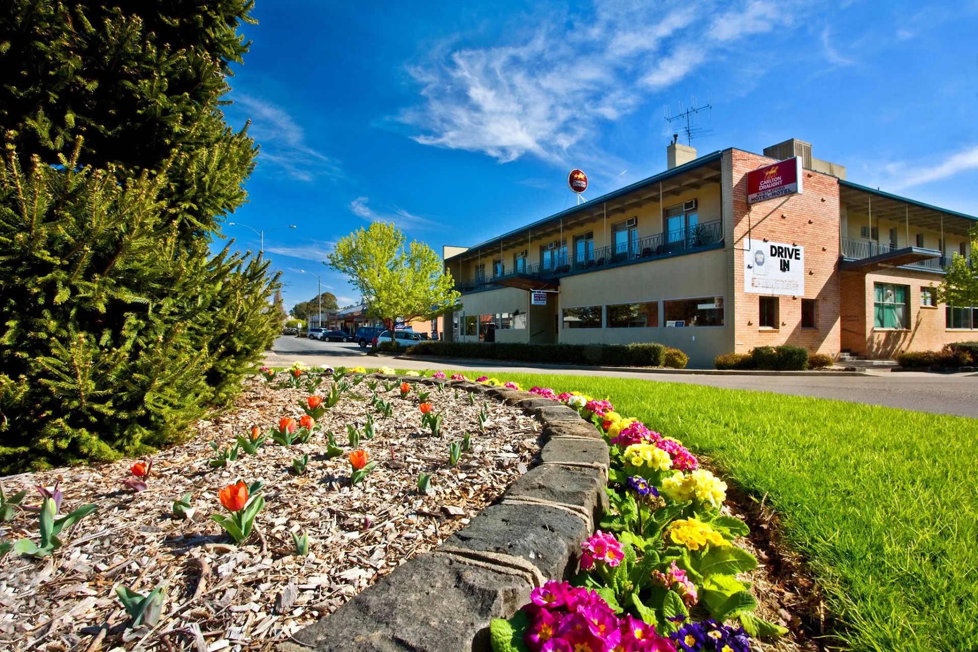 Myrtleford Hotel