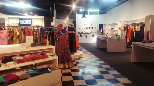 CLOSED - Lotus Desi Couture - Thumbnail