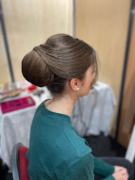 Photo n°4 de Salon Carré Noir à Vierzon (Salon de coiffure)