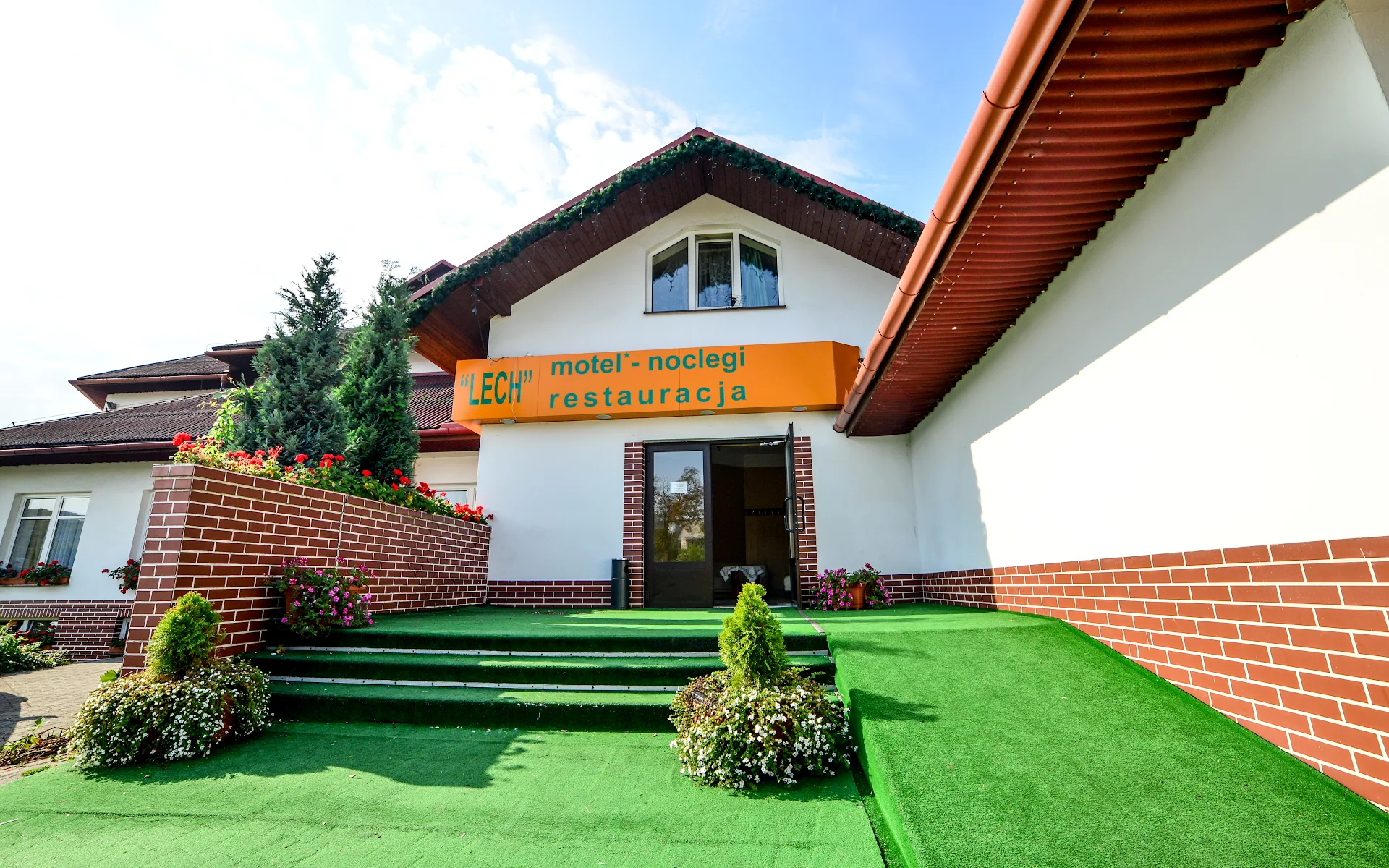 Motel LECH