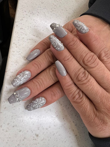 Daisy2023 nail&spa Gallery - United States