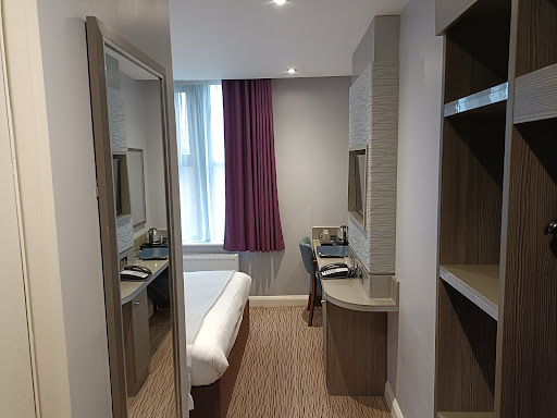 Hog's Back Hotel and Spa - Surya Hotels - Thumbnail