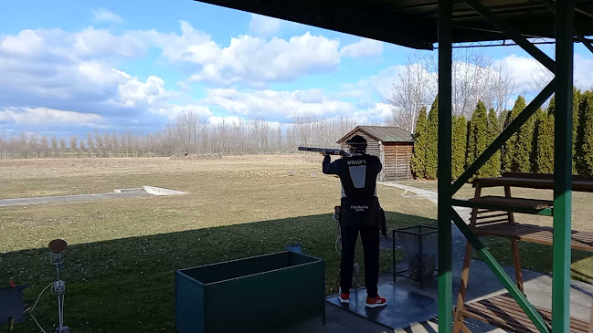 Hármas Határ Lövesz