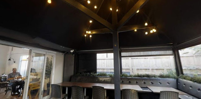 Diva Bar and Eatery Phone number
