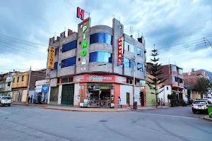 Hospedaje el pino image