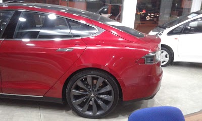 Photos of Spark Electric Vehicles Sri Lanka