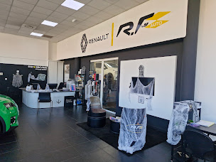 Photo n°4 de Renault Fos sur Mer - RF auto Lavalduc à Fos-sur-Mer (Agence de location de voitures)