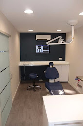 Photo n°3 de Dr Lise COMPIN à Pibrac (Dentiste)