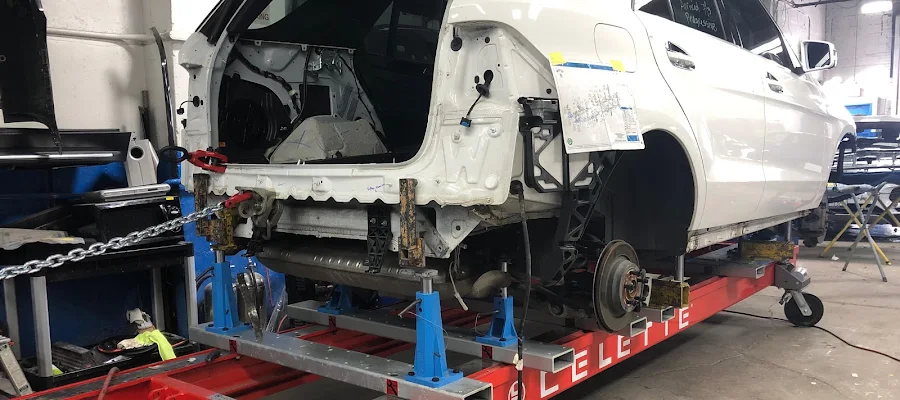 East Collision Inc. Auto Body Shop