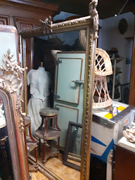 Photo n°36 de LE GRENIER DE HOUEILLES - 47420 à Houeillès (Magasin d'antiquités)