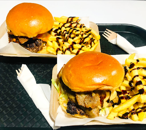 Bertie Chippington's - Visual