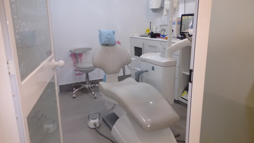 Clínica Dental Isladent - Thumbnail