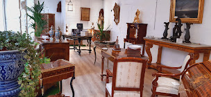 Photo n°10 de GONNETAN ANTIQUITES à Salins-les-Bains (Service de restauration d'œuvres d'art)