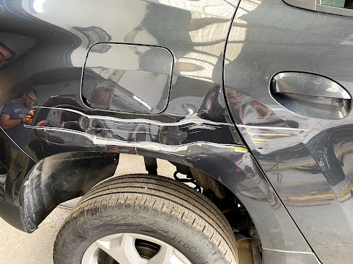T W Body Repairs - Thumbnail
