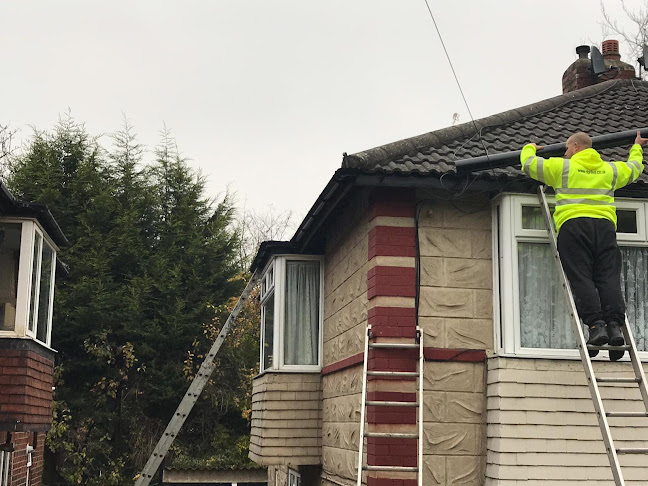 https://leedsroofs.com/