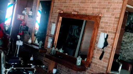 Peluquería y Barbería La Antigua