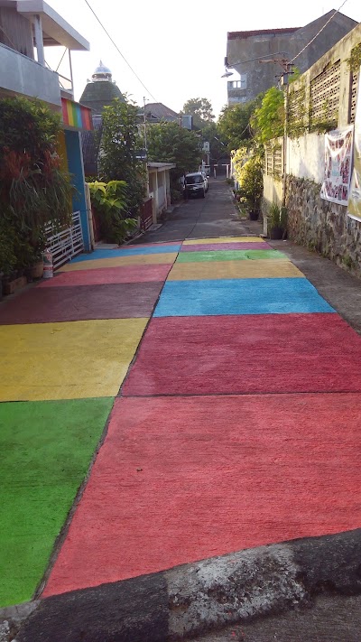 Photos of RUMAH BRILLIANT JATI Bimbingan Belajar, Daycare / Penitipan Anak, Yoga dan English For Children.