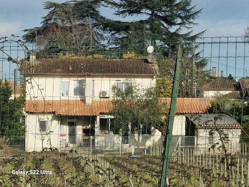 Photo de Czp-Couvreur Zingueur à Libourne (33500)