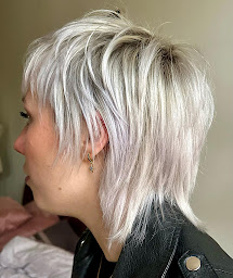 Photo n°11 de Pause Coiffure à Bar-le-Duc (Salon de coiffure)