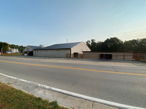 Mullins Supply Barn - Thumbnail