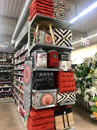 Photo n°28 de Centrakor Pézenas à Pézenas (Magasin d'ameublement d'extérieur)