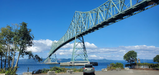 Astoria Riverfront Trolley - Thumbnail