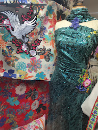 Photo n°50 de UN JOUR A SAN' ... comme SANARY !!! à Sanary-sur-Mer (Magasin de laine)