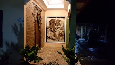 Photos of gallery @ikan_hiasku
